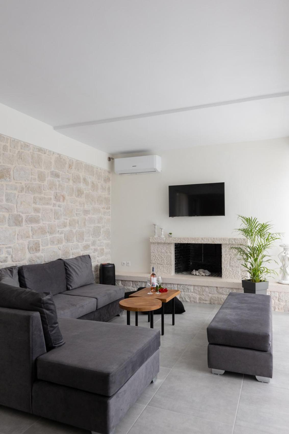 Villa Rafaelia Premium With Private Pool In Drepano (Argolis)