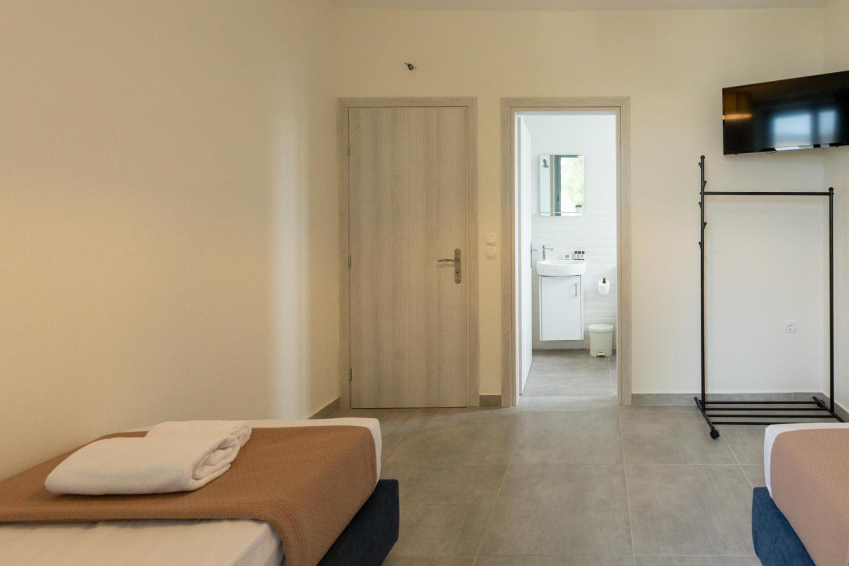Rafaelia Premium With Private Pool In Villa *