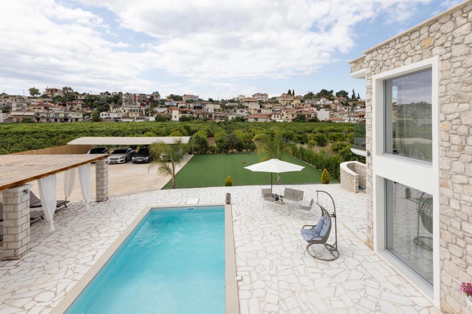 Rafaelia Premium With Private Pool In Villa *