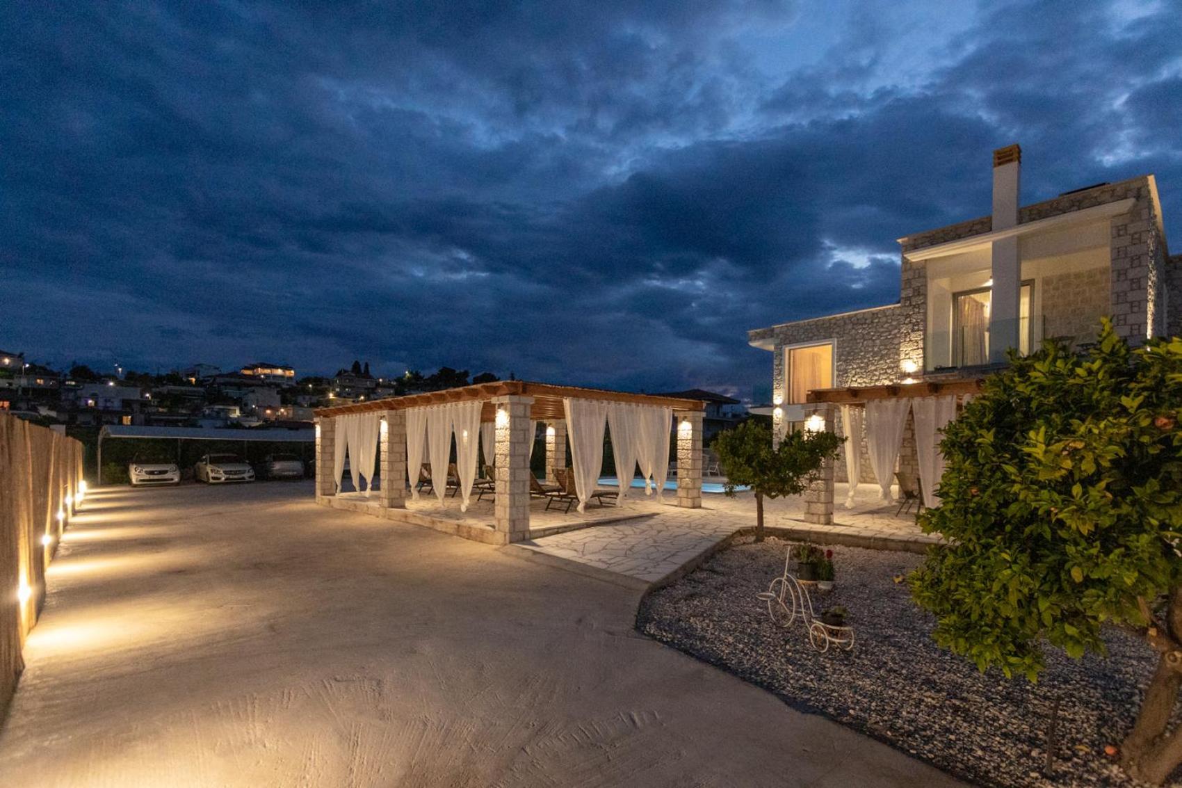 Rafaelia Premium With Private Pool In * Drepano (Argolis)
